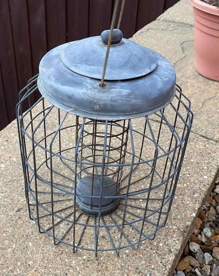 Photo of free Hanging bird feeder (CH43) #1
