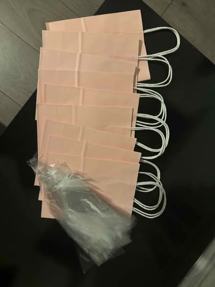 Photo of free Small pink gift bags & sweet bags (West Kensington) #1