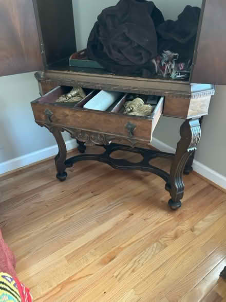 Photo of free Armoire (Brookeville, MD) #3