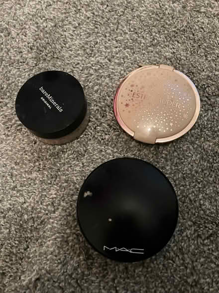 Photo of free Makeup (Newton Mearns G77) #1