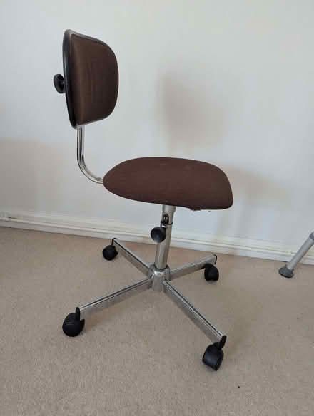 Photo of free Office chair Dark brown (Harlaxton NG32) #1