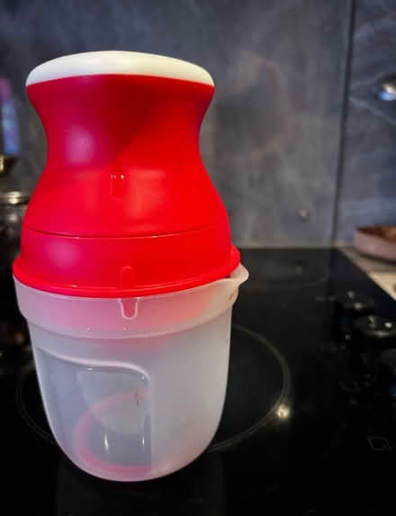 Photo of free fruit juice squeezer (HA0) #1