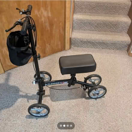 Photo of knee scooter (Hamburg Township) #1