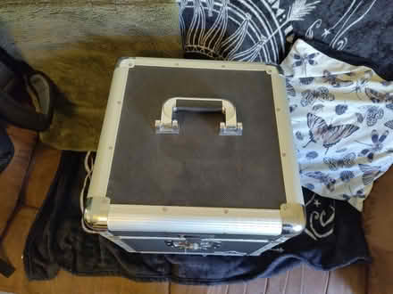 Photo of free Vinyl box (RG28 7AE) #2