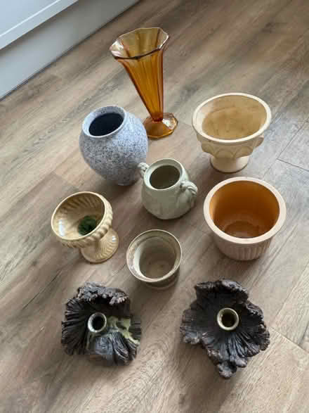 Photo of free Vases and containers (Wraysbury TW19 5AP) #2