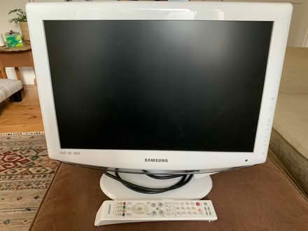 Photo of free Samsung 19 inch TV (Ware SG12) #1