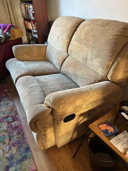 Photo of free 2-seater manual recliner (Barton le Clay MK45) #2