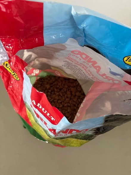 Photo of free Dry dog food (E8) #2