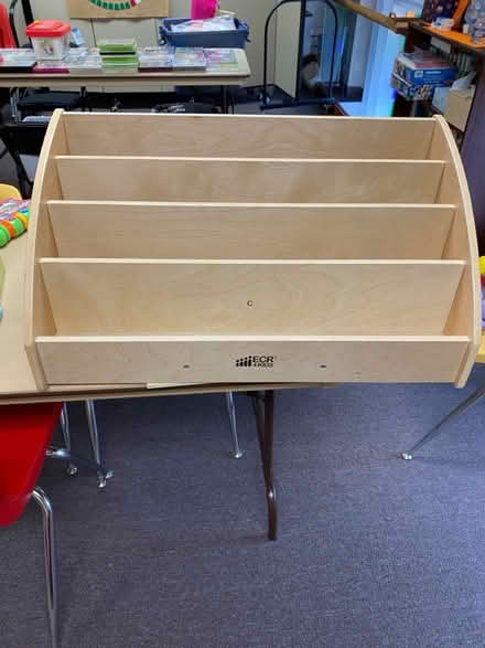 Photo of free 5 Shelf Book Display (South Old Town Alexandria) #1