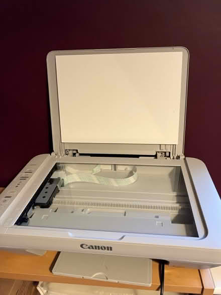 Photo of free Canon MG 3052 printer (Wimbledon) #1