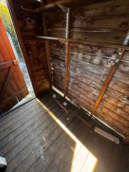 Photo of free Shed - needs dismantling. (Warners End HP1) #1