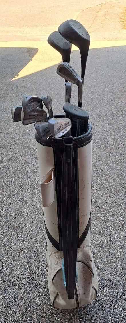 Photo of free Set of golf clubs (Little Chalfont HP6) #1