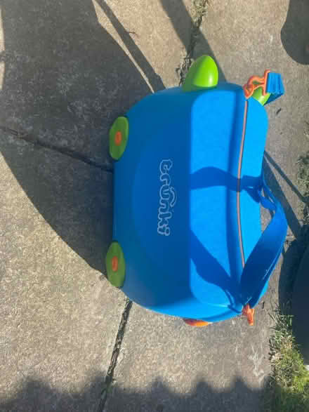 Photo of free Kids suitcase trunkie (CH43) #1