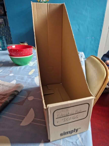 Photo of free Foldable desk file holder cardboard. (Walkley S6) #3