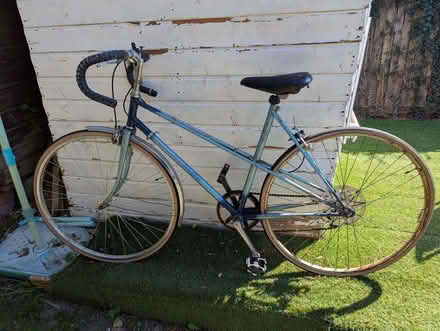 Photo of free Raleigh Road Racing Bike (DA2) #3