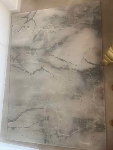 Photo of free Rug (ME8) #1