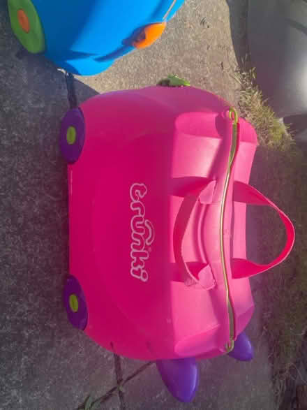Photo of free Kids suitcase (CH43) #1