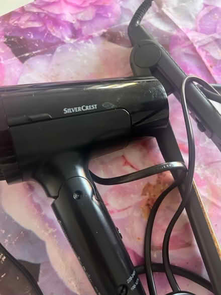 Photo of free Hair essential (ME8) #3