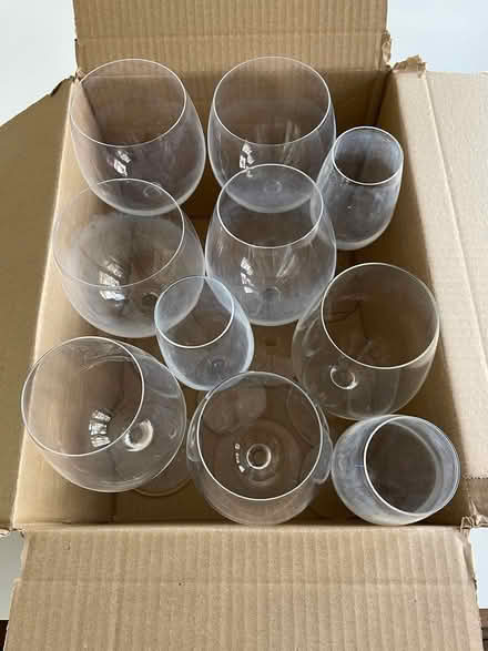 Photo of free Assorted wine glasses (10) (N6) #1
