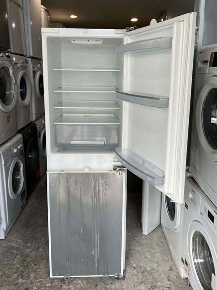 Photo of free Integrated fridge freezer (SE17) #1