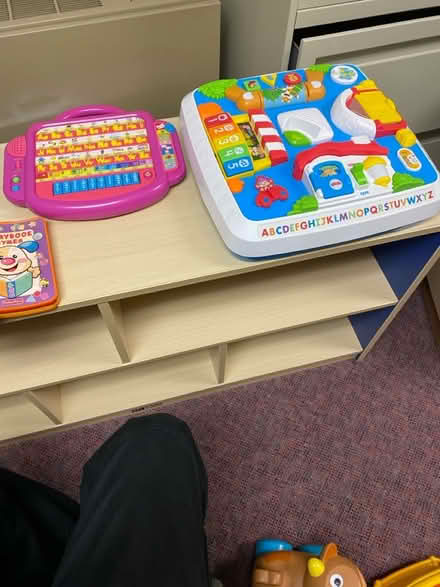 Photo of free 5 Electronic Learning Toys (South Old Town Alexandria) #1