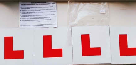 Photo of free 2 sets of magnetic L plates. (Kilby Bridge LE18) #1
