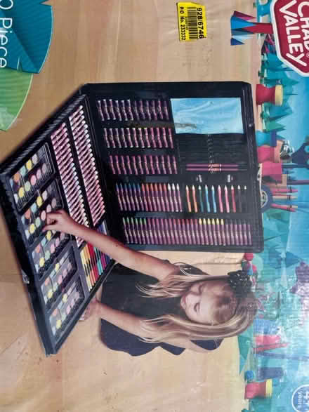 Photo of free Art set (North cheam) #1