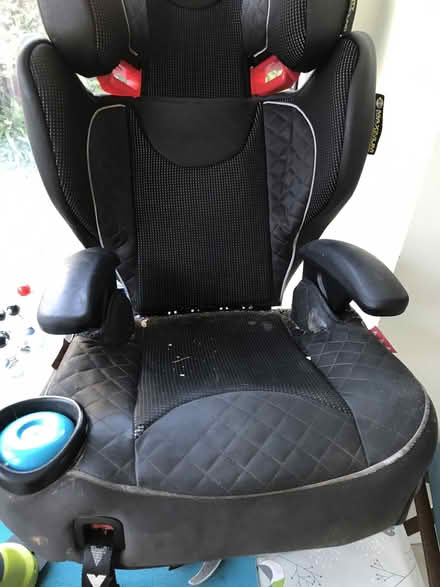 Photo of free Child's Car Seat (stranmillis btg 5gw) #1