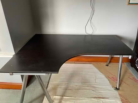 Photo of free Computer Table (HA7, Stanmore) #1