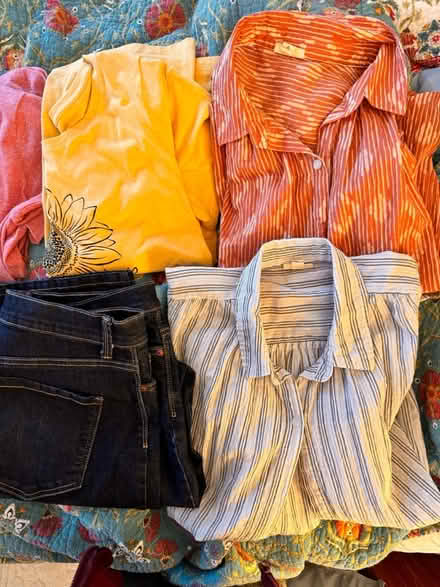 Photo of free Women’s clothing, large and XL (Crofton) #1