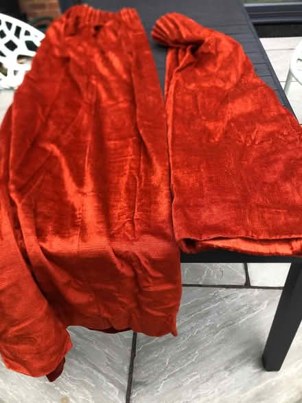 Photo of free 2pairs Dralon curtains Rust (Loose Maidstone) #1