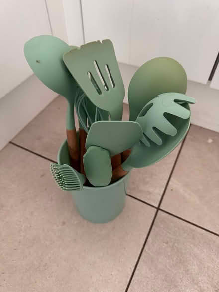 Photo of free Utensil set (CR7) #1