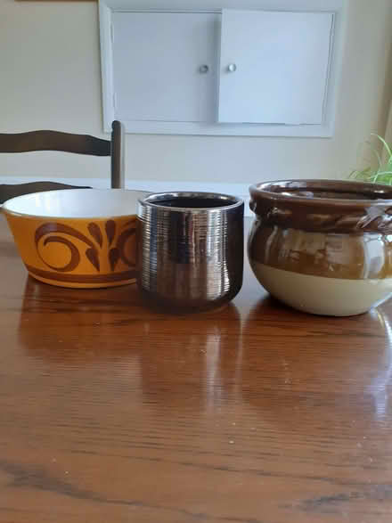 Photo of free Plant pot holders (North Ascot SL5) #1