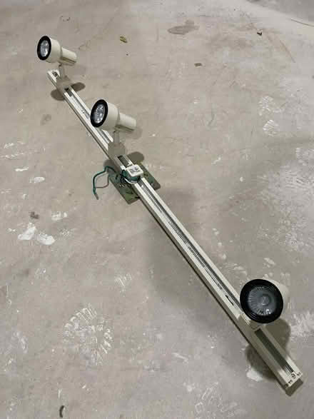 Photo of free Ceiling mount, wired light (21108) #1