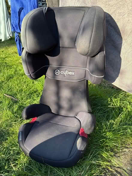 Photo of free Cybex car seat (Broomhill S10) #1