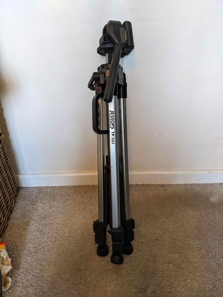 Photo of free Camera Tripod (Twickenham) #1