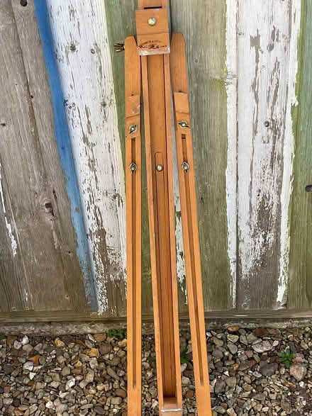 Photo of free 3 easels-table top,portable,sturdy (PE8) #3