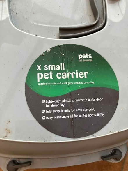 Photo of free Cat carrier (Morden) #1