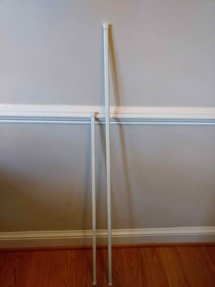 Photo of free White Tension Rod (N. Lakeside in Henrico) #1