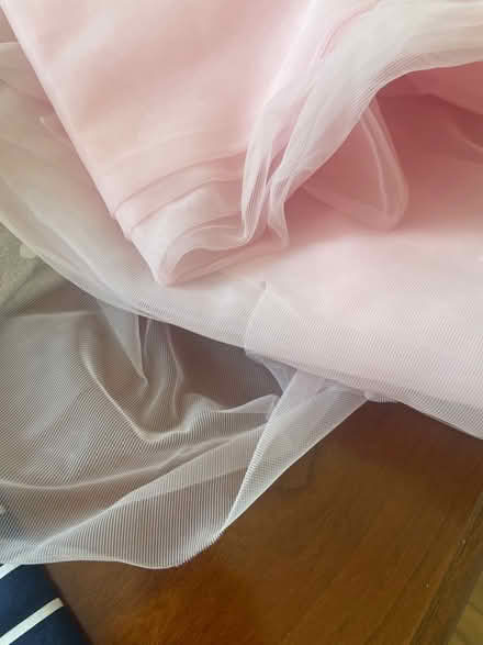 Photo of free Fabric (CW2 6) #4