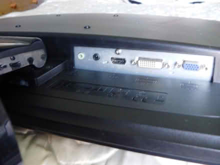 Photo of free PC/Laptop Monitor (Runcorn WA7) #4