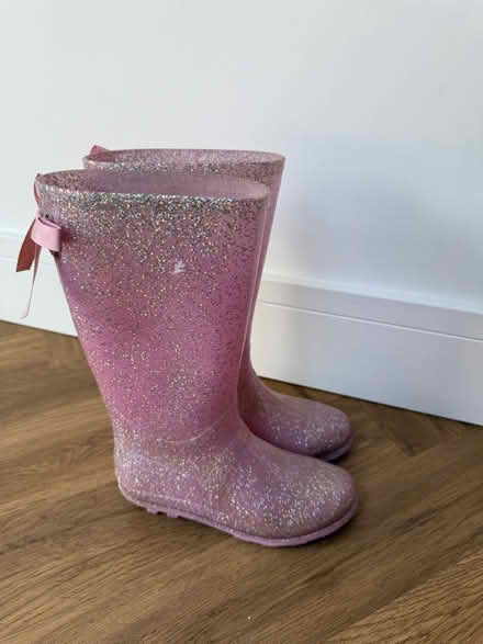 Photo of free Kids / Girls Wellies Size 3 - Pink (Great Amwell SG12) #1