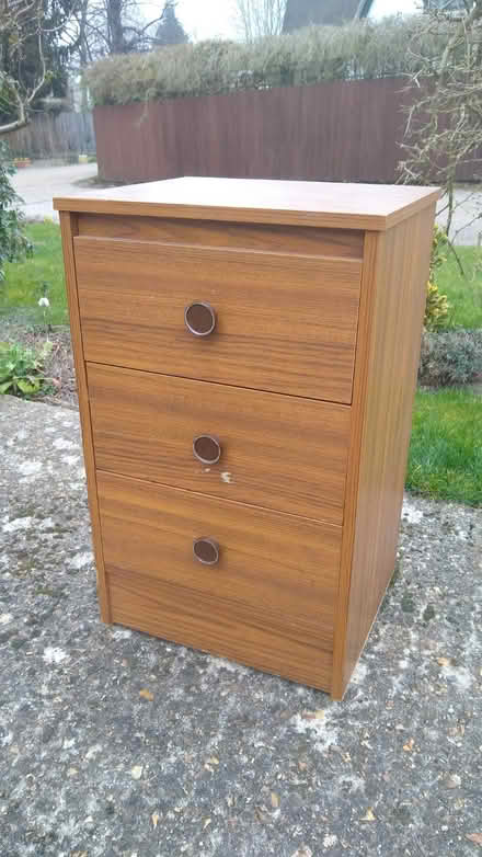 Photo of free Small chest of drawers (Great Shelford CB22) #1