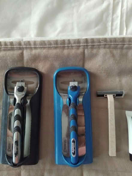 Photo of free Mens assorted shave accessories (Ingol PR2) #3