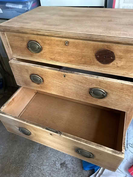Photo of free Chest of drawers (Bassungbourn) #2