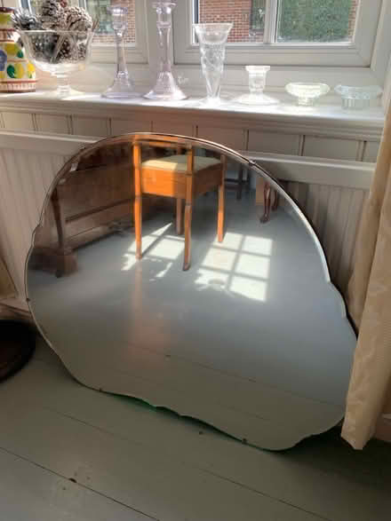 Photo of free Large unusually shaped mirror (OX10 6hq) #1