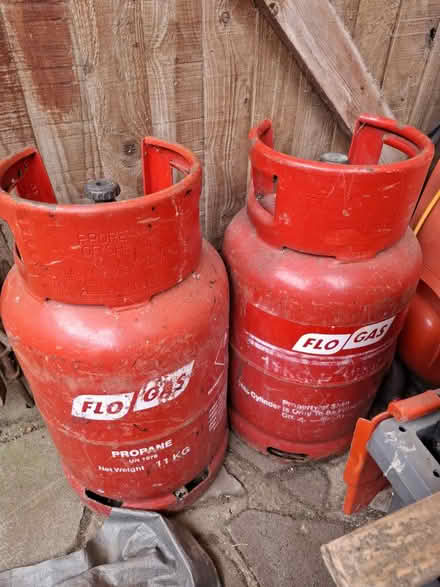 Photo of free Gas cannisters (Croydon CR2) #1