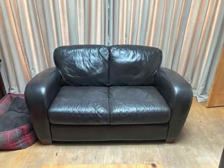 Photo of free Leather sofas (Wokingham RG40) #2