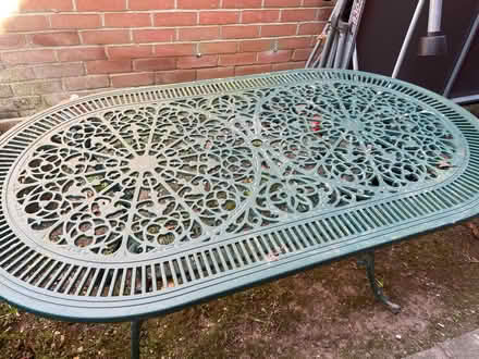 Photo of free Garden table (Cholsey OX10) #1