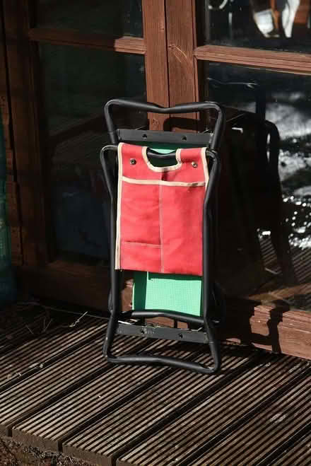 Photo of free Gardener's kneeler / seat (Malvern Link WR14) #3